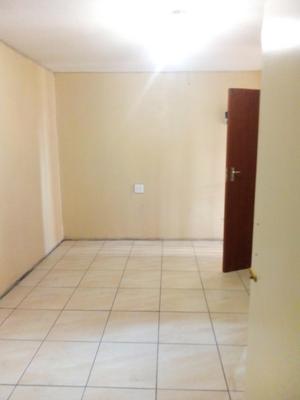 Bachelor for rental in kaalfontein with toilet and shower inside for R2600 For Rent in Kaalfontein, Midrand