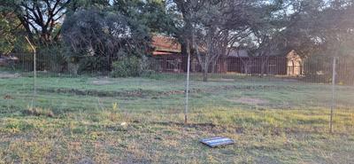 2 houses for sale situated in a plot in centurion monavoni for R3.5million reduced price already For Sale in Monavoni, Centurion